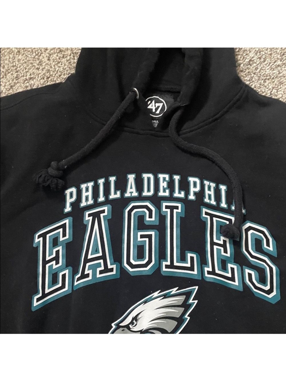 Eagles Hoodie - Picture 2 of 3